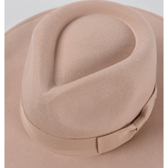 Light Taupe Wide Brim Grosgrain Band Panama Hat - Picture 8 of 10